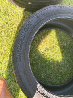 Bridgestone Tunanza 225/45 r18 - 6