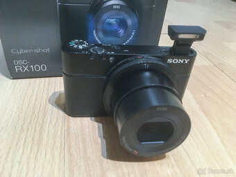 Sony RX100 - 6