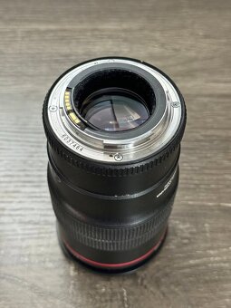 Canon EF 100mm f/2.8L Macro IS USM - 6