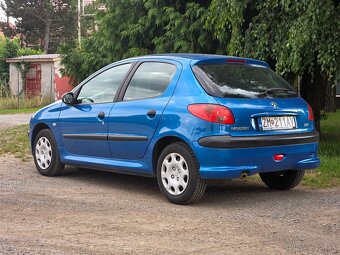 Peugeot 206 1.4 - 6