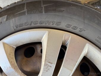 Zimné Pneu 185/60 r15 - 6