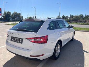 Škoda Superb Combi 2.0 Tdi SCR Ambition DSG - 6