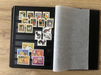 Album Známok - počet: 300+ - 6