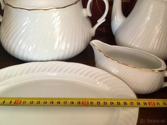 Porcelánová 7 dielna súprava - misa, čajník, omáčnik, tácky - 6