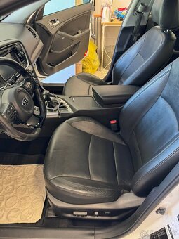 Kia OPTIMA 1.7 CRDi AT/6 - 6