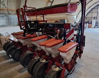 Sejačka kukurice KVERNELAND OPTIMA - 6