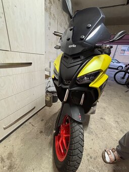 Predám skúter Aprilia - 6