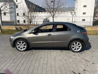 Honda Civic 1.8 VTEC, r. 2008, automat, STK 2/2027, 167k km - 6