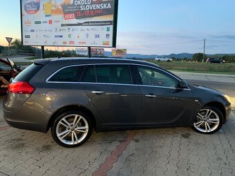 Opel Insignia sports tourer - 6