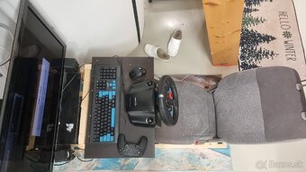 Logitech g29 + autosedačka - 6