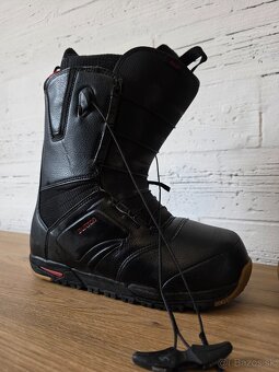 Buton snowboardove topanky - 6