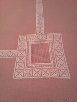 Ručne vyšívané obrusy 2 - 6