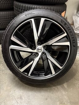 Zimná sada 5x108 R19 , 255/40/19 Volvo V90 S90 - 6