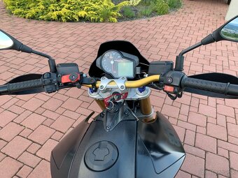 Aprilia Dorsoduro 750 35kw A2 - 6