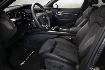 Audi e-tron Quattro S 370kW S-Line ACC Matrix Pano B&O Tažné - 6