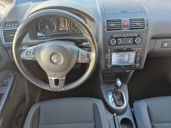 Volkswagen Touran 1,4TSI DSG 7 miest - 6
