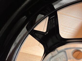 ORIG.VW TOUAREG R22 R-line Estoril 5x112 NOVE DISKY - 6