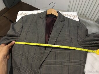 Na predaj nové sako značky Guess s vysačkami. - 6