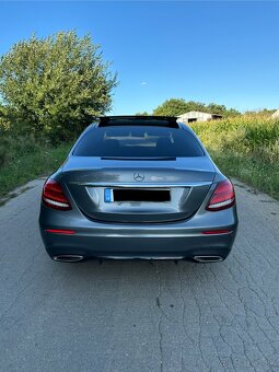 Mercedes Benz E 450 4Matic - 6