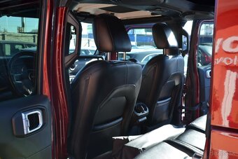 Jeep Gladiator 3.0 CRD Overland 4WD A/T - 6