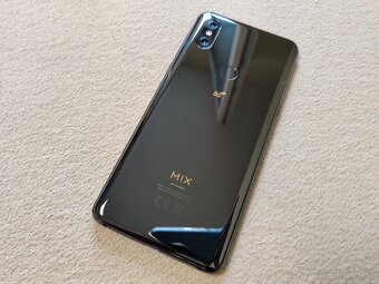 Xiaomi Mi Mix 3 - 5G. 6gb/64gb. Modrá šedá metalíza. - 6