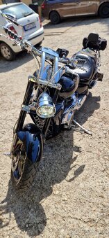 Suzuki Intruder VZR 1800 R - 6