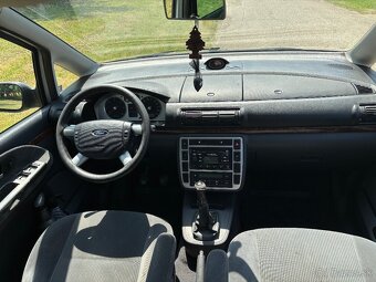 Ford Galaxy - 6