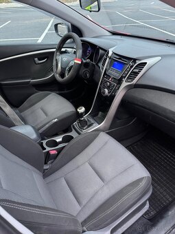 Hyundai i30 Hatchback 1.6 MPI Benzín, 88kW - 6