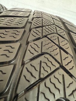 Zimné pneumatiky 205/60/16 Pirelli Sottozero 3 Winter - 6