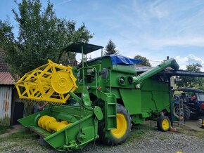 Kombajn John Deere 530 - 6