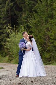 Svadobné šaty s čipkou - 6