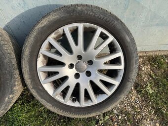 Audi elektróny R17 - 6