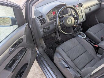 VW Touran 1.9 TDi DSG automat - 6