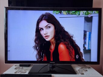 Predám Smart LED TV SAMSUNG UE37D5500RW FULL HD - 6