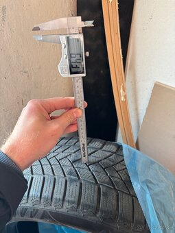 215/55 R17 - 6