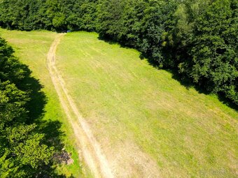 Horná Ves – 1.020 m2 POZEMOK na karavan/chatku/prístrešok - 6