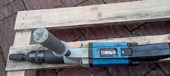 Rázový uťahovák Narex - 6