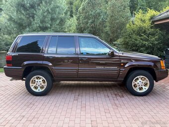 JEEP GRAND CHEROKEE 5,2i - 6