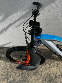 Elektro bicykel CUBE / odčipovaný na 90km/h - 6