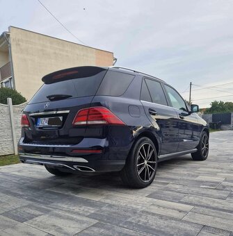 Mercedes GLE-350d 4MATIC - 6