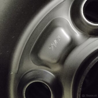 .Predám letnú sadu 205/60 r16 5x114,3 - Suzuki sx4 - 6