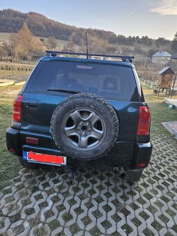 Toyota Rav4 - 6