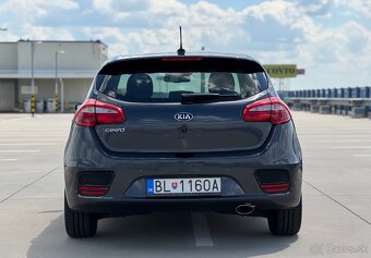 Kia Ceed 1.4i facelift 2016 Gold+ Navi Výhrev Kamera - 6