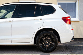 BMW X3 xDrive20d A/T M-Packet 140KW - 6