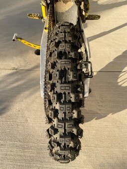 RMZ 250 - 6