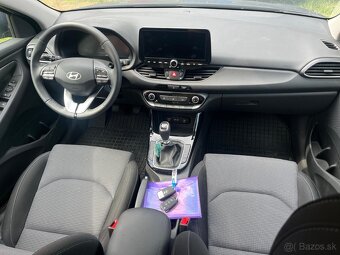 Hyundai i30 1.5i DPi, 2025, 2700KM , DPH, PLNE POHJAZDNE - 6
