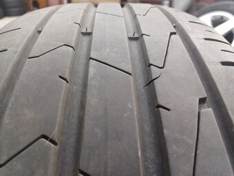 hlinikové disky-orig-Nissan Qashqai--61/2Jx18-ET-40--5x114,3 - 6