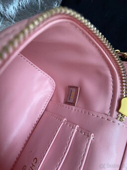 Kabelka Chanel Vanity z kůže, růžová se zlatými komponenty - 6