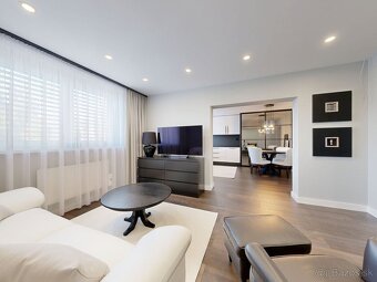 LUXUSNÝ DVOJPODLAŽNÝ RODINNÝ DOM V MODRANKE. - 6