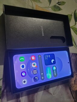 Samsung Galaxy S25 256GB Navy / nový - 6